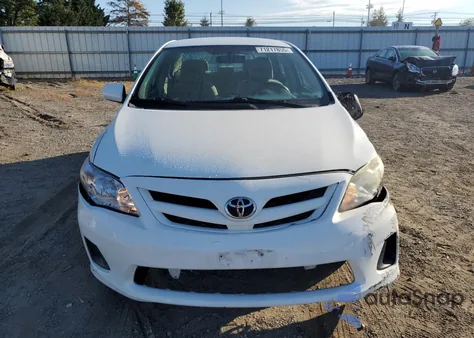 2012 Toyota Corolla Base z USA, uszkodzony, nr VIN 2T1BU4EE9CC757935